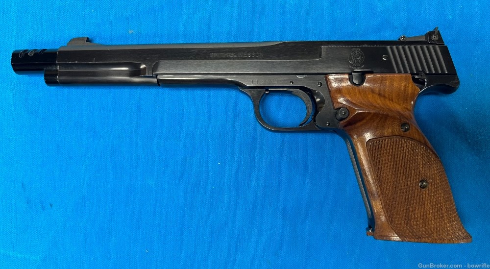 1969 Smith & Wesson Model 41 blue 22LR ORIGINAL BOX AND FINISH!-img-22