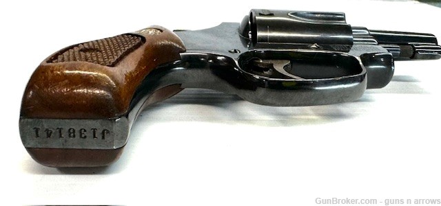 Smith & Wesson Model 36 38Spl 5 shot Blued Wood Grips-img-10