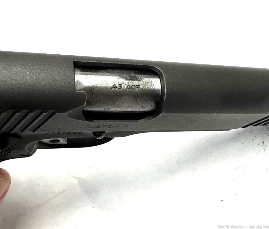 Kimber custom II .45acp semi auto pistol -img-6