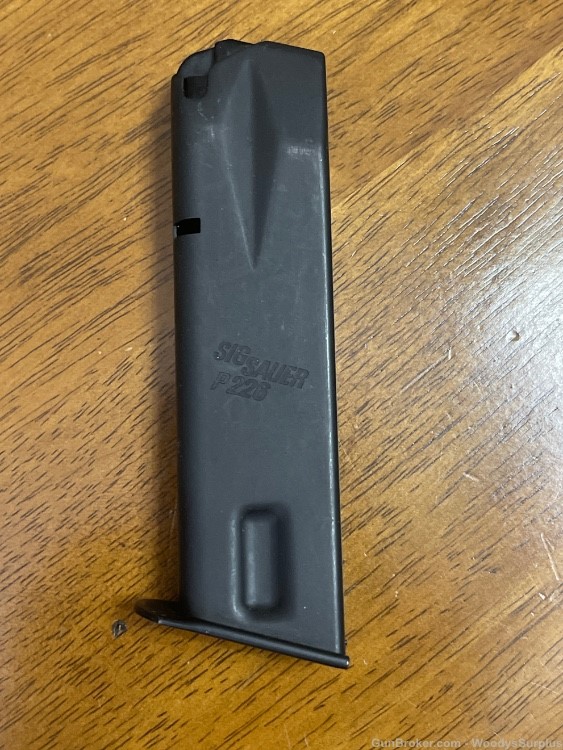 Pre-ban Sig p226 factory magazine 15rd dove tail 9mm 9-img-3