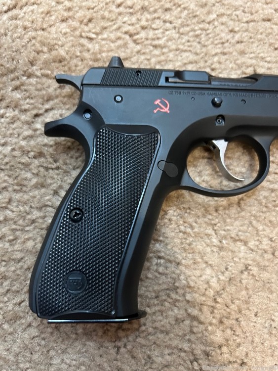 CZ 75 B Cold War Commemorative, 9mm, Limited Edition -img-9