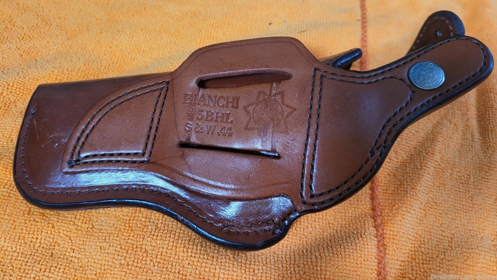 Bianchi #5BHL Smith & Wesson .44 Leather holster-img-1