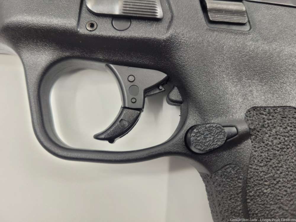 Smith & Wesson M&P Shield M2.0 9mm - NIB 022188872187-img-14