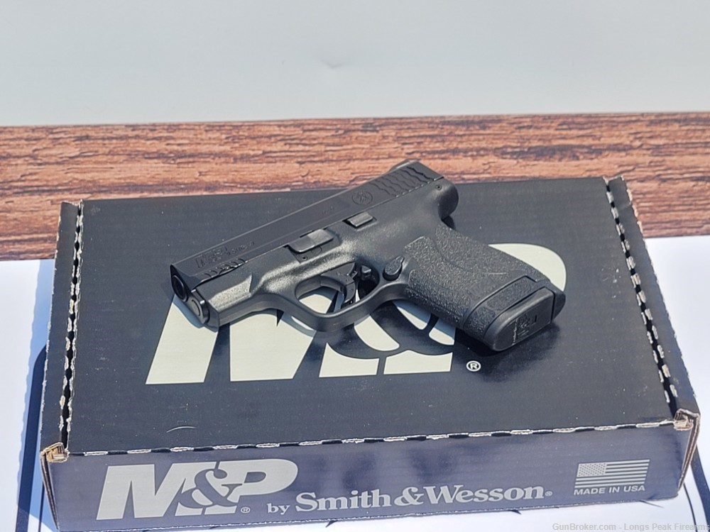 Smith & Wesson M&P Shield M2.0 9mm - NIB 022188872187-img-30