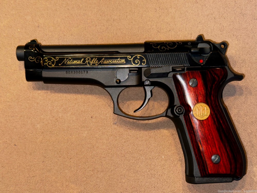 Beautiful NRA Commemorative Beretta 96 with Walnut case.-img-2