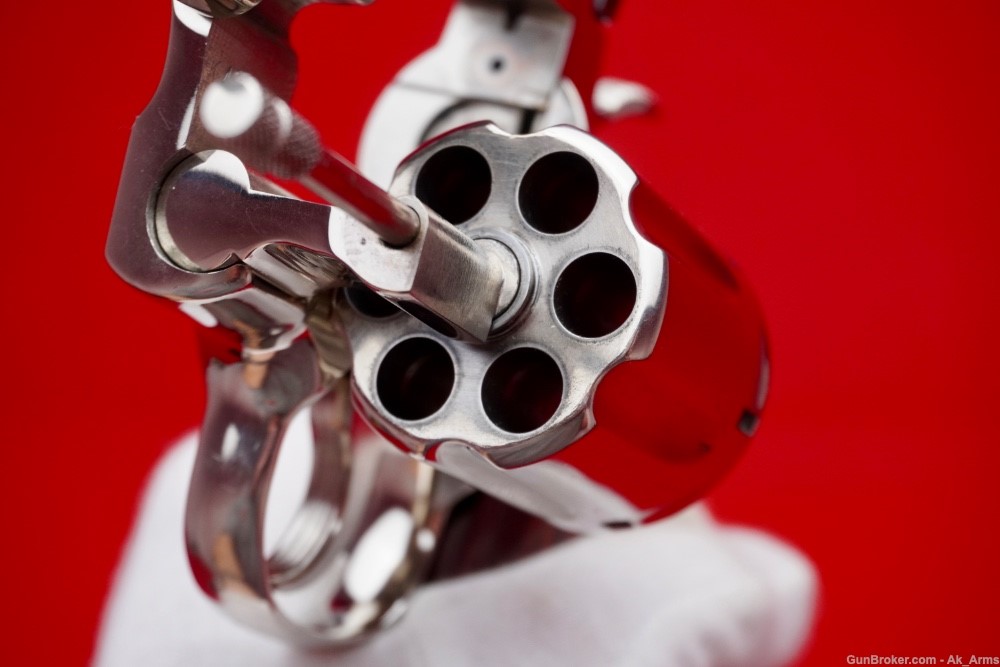 RARE 1977 Colt Python 4" .357 Magnum *FACTORY NICKEL FINISH*-img-15