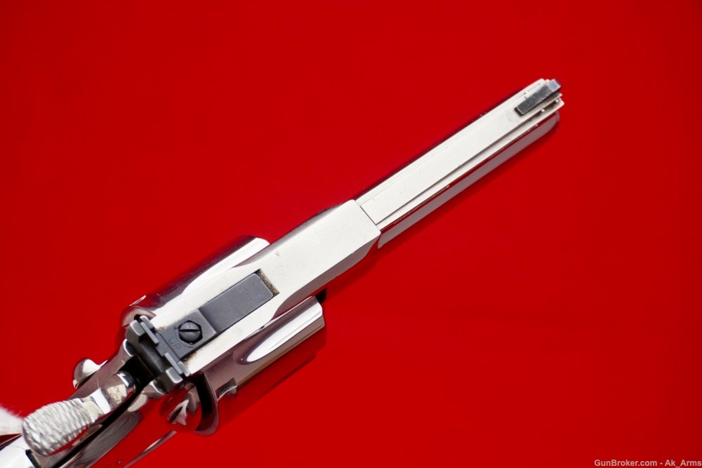 RARE 1977 Colt Python 4" .357 Magnum *FACTORY NICKEL FINISH*-img-12