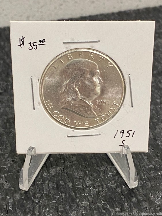 Beautiful 1951 S Benjamin Franklin Half Dollar 90% Silver BU-img-0