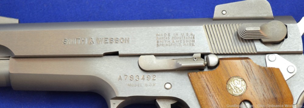 Smith and Wesson S&W Model 639 Pistol -img-1