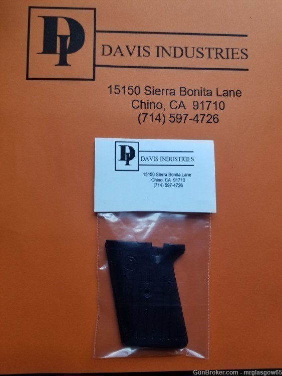 New Davis Industries P-380 P380 P-32 P32 Black Grips-img-0