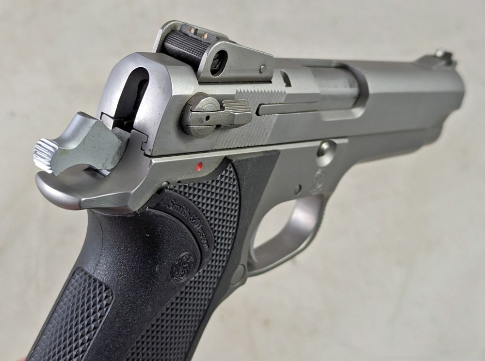 Smith & Wesson 5906 9mm 4" Stainless 15rd Magazine DA/SA Decocker SS S&W-img-7