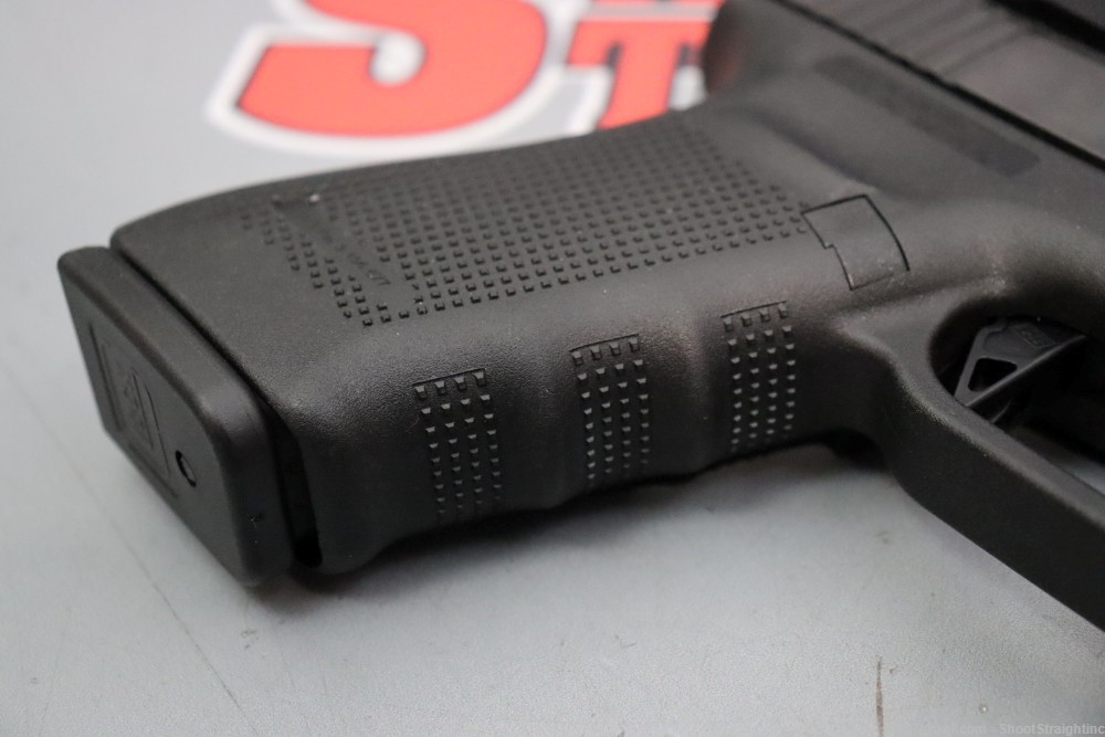 Glock 40 Gen 4  6.02" 10mm w/Case & Optic -img-21