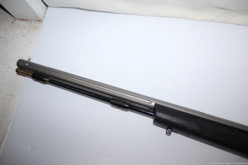 Winchester APEX .45 Caliber Muzzleloader Rifle 28" Fluted Barrel + Extras -img-12