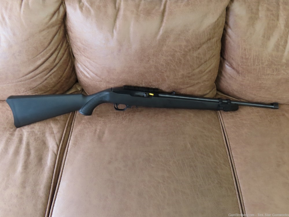 RUGER 10/22 .22LR 1-10RD & 2-25RD MAGS, SIMMONS 3-9 SCOPE, GREAT SHAPE!-img-7