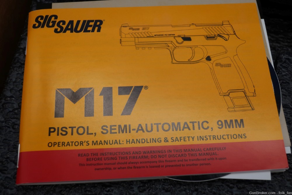US Army Issue Sig M17 9MM Service Pistol Surplus w/Box -img-18