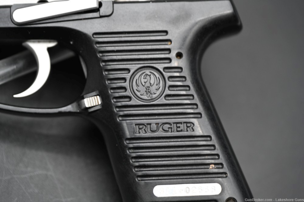 Ruger P95DC 9MM W/Case NICE!-img-3