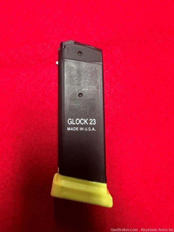 Locking Glock 23 Magazine -img-1