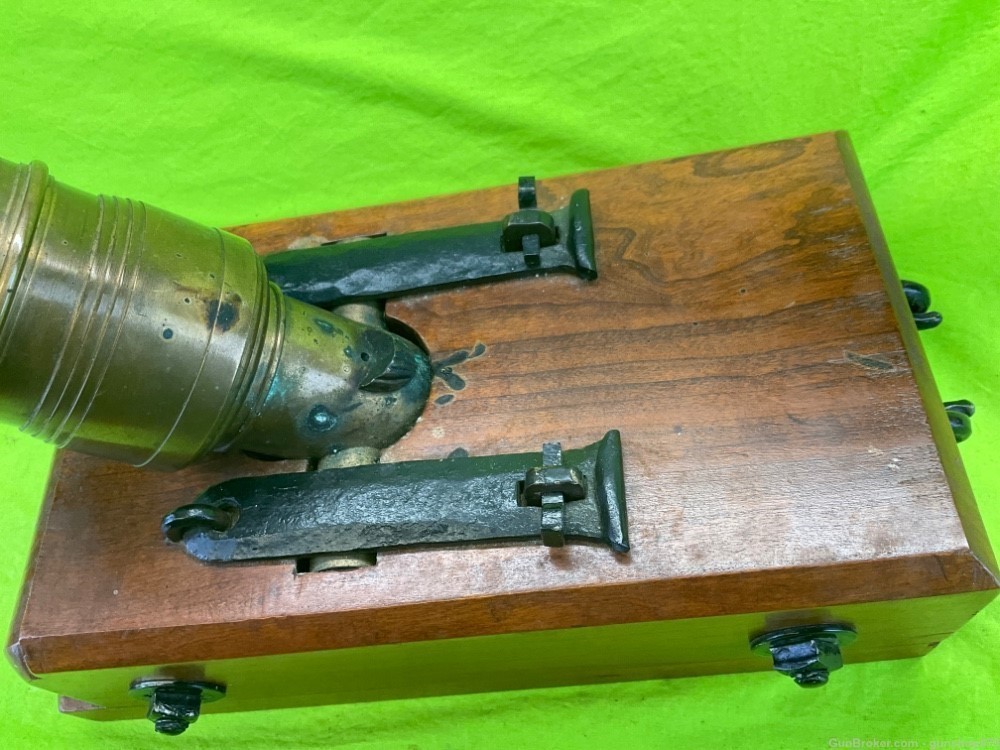 Replica Coehorn Brass Mortar 2 1/4 Bore 2.34” Weighs 15 Pounds Civil War -img-4