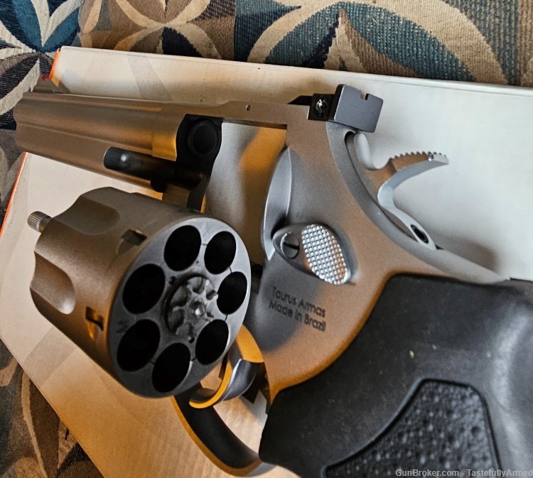 Taurus Model 66 .357 Mag .38 Sp. Revolver Matte Stainless 7 Shot Sweet!-img-2