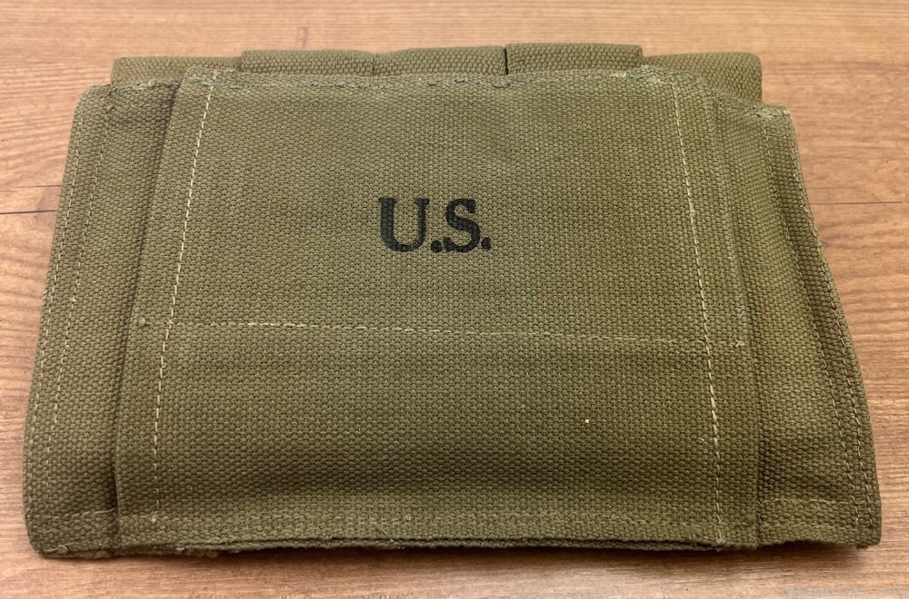 Original WW2 US Thopson 5 mags and pouch -img-2
