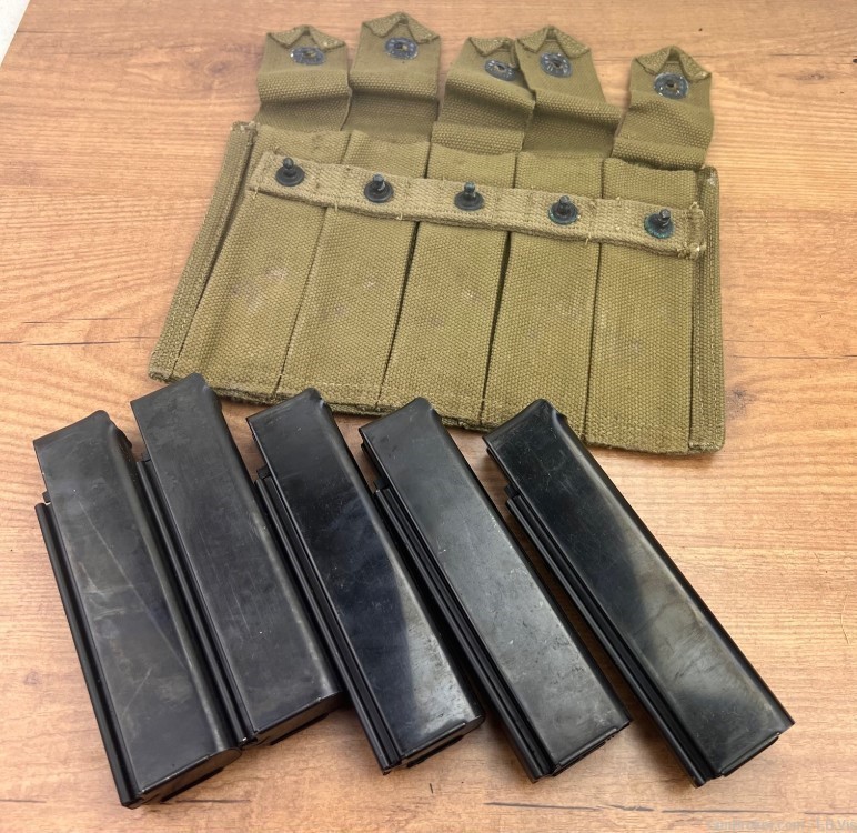 Original WW2 US Thopson 5 mags and pouch -img-0