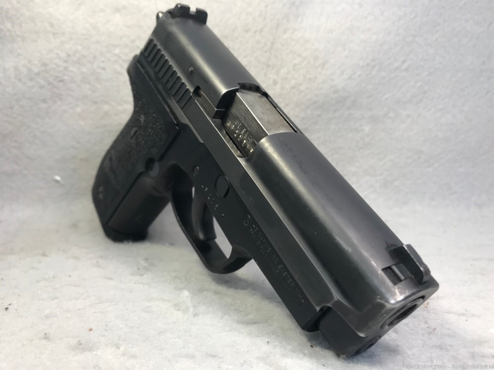 Sig Sauer P229 40 S&W Made in Germany -img-1