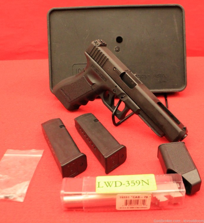 Glock Gen 3 G35 .40 Cal 5"-barrel pistol w/9mm conversion G34-img-0