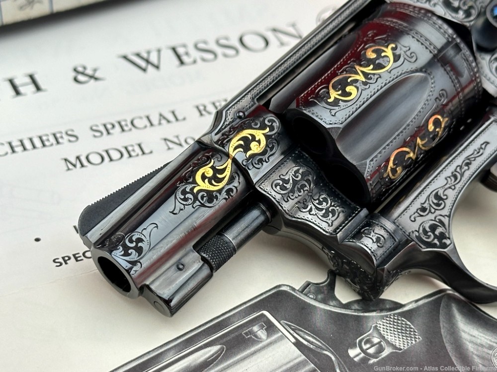 Smith & Wesson Model 36 Chiefs .38 Special |*MASTER ENGRAVED - GOLD INLAY*|-img-2