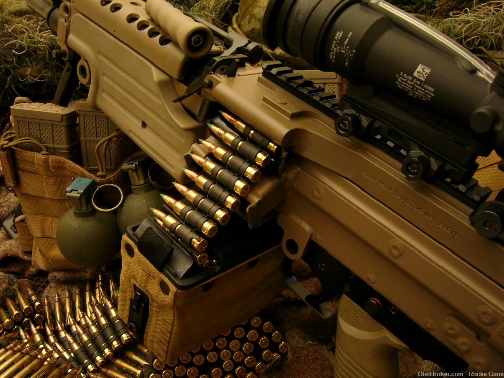 FN FNH M249 SAW M249S TRIJICON M249 OPTICS BELTED AMMO SOCOM RMR DARK EARTH-img-35