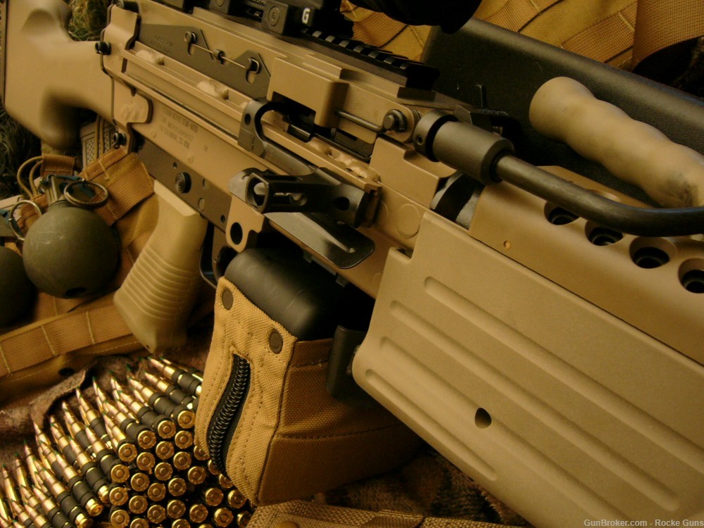 FN FNH M249 SAW M249S TRIJICON M249 OPTICS BELTED AMMO SOCOM RMR DARK EARTH-img-42
