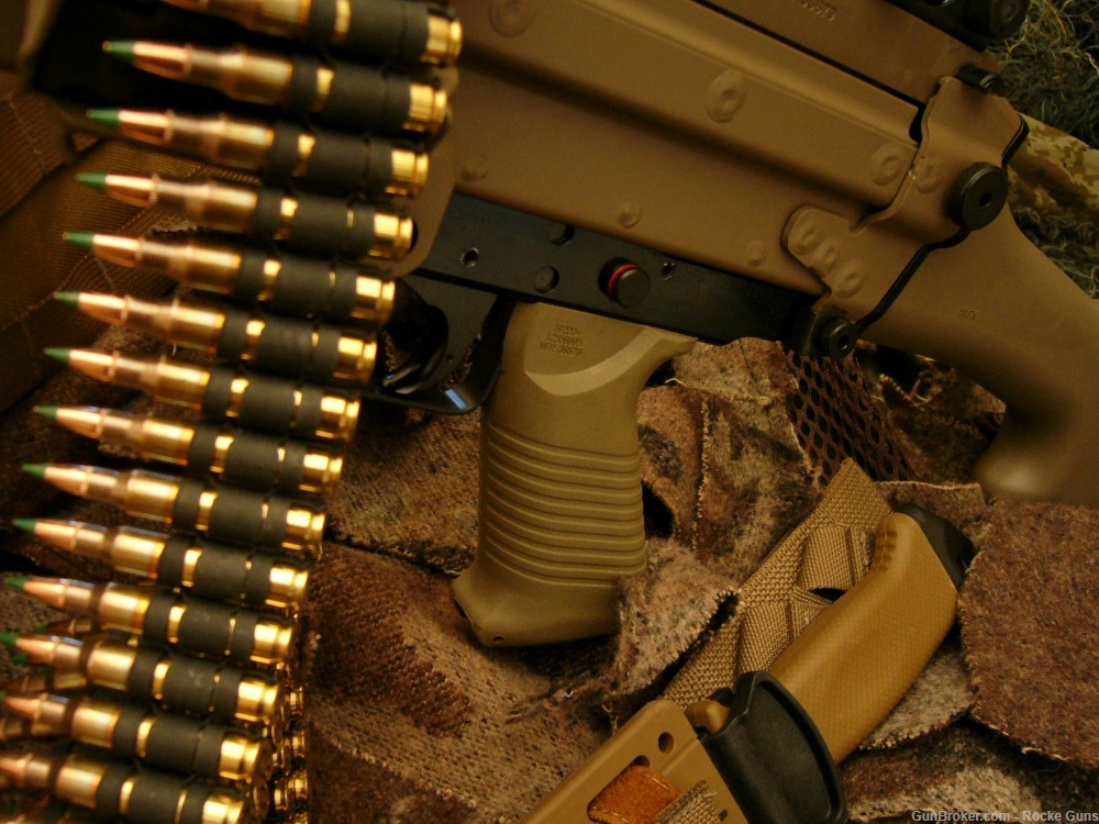 FN FNH M249 SAW M249S TRIJICON M249 OPTICS BELTED AMMO SOCOM RMR DARK EARTH-img-22