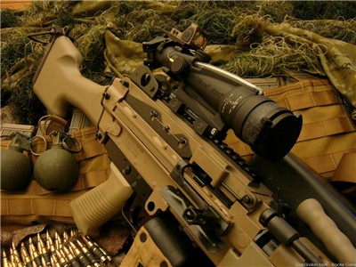 FN FNH M249 SAW M249S TRIJICON M249 OPTICS BELTED AMMO SOCOM RMR DARK EARTH