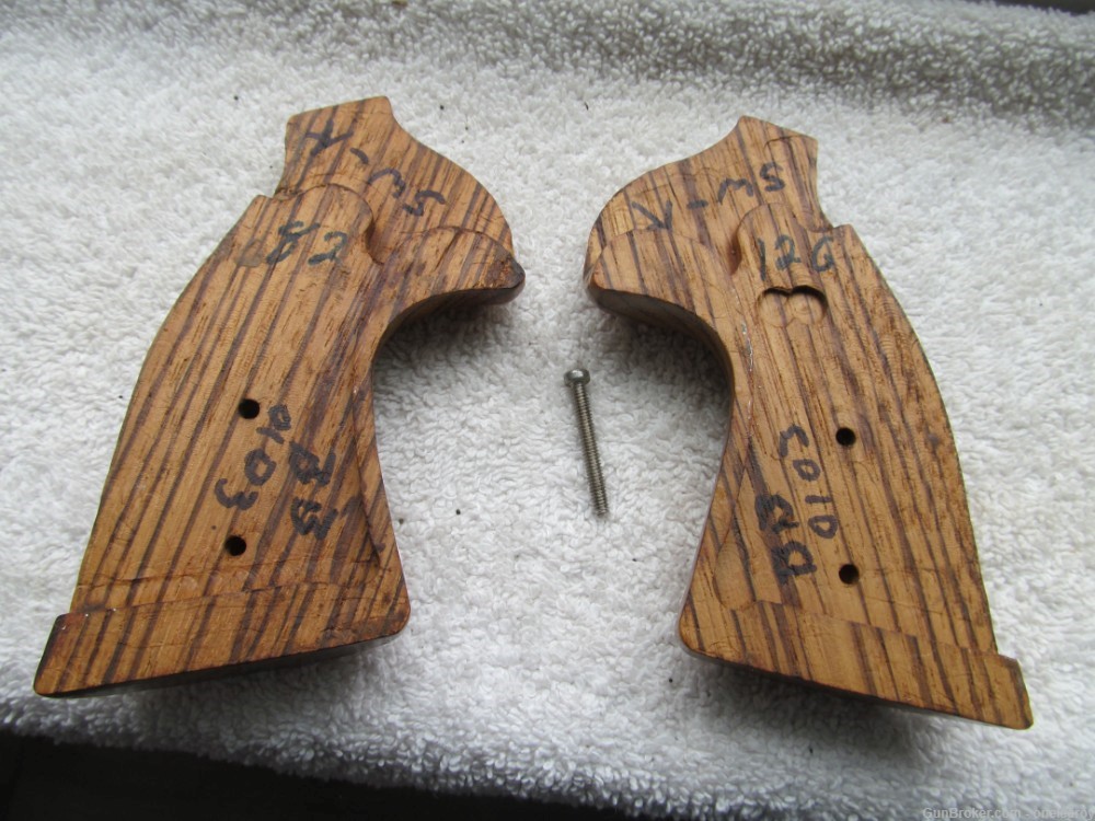 S&W Custom Exotic Wood K-frame Grips-img-1