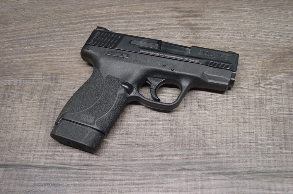 Smith & Wesson M&P Shield M2.0 .45ACP sub compact pistol! Excellent!-img-2