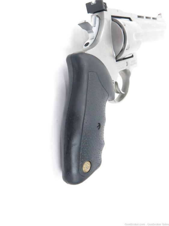 Taurus 44 6.5" 44 Magnum 6-Shot Revolver w/ Holster-img-16