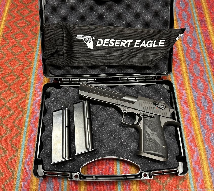 Magnum Research DESERT EAGLE .50 AE MK XIX 6” 2-7 Rd Mags Used w/box -img-0