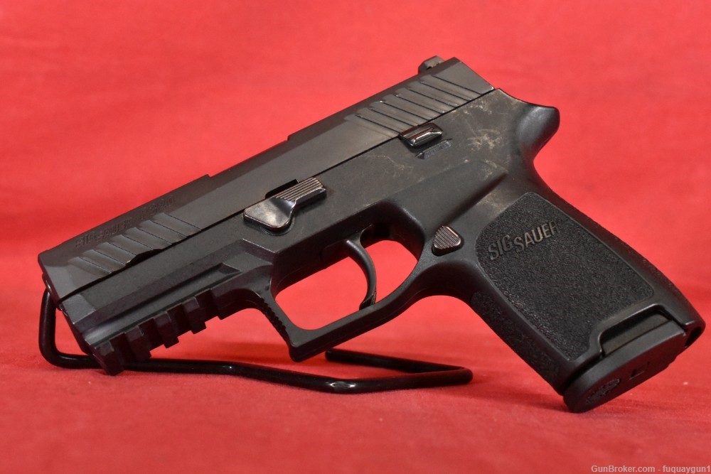 Sig Sauer P320 Compact 9mm 4" 15rd W320C-9-BSS Sig P320-Compact-img-4