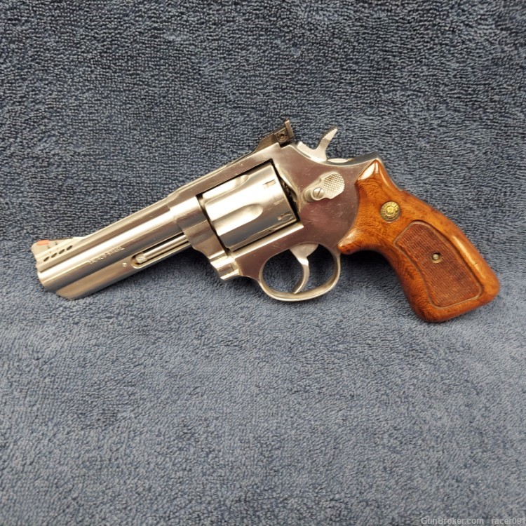 TAURUS INT'L MFG. MODEL 669SS REVOLVER .357MAG CAL  4" PORTED BARREL-img-0