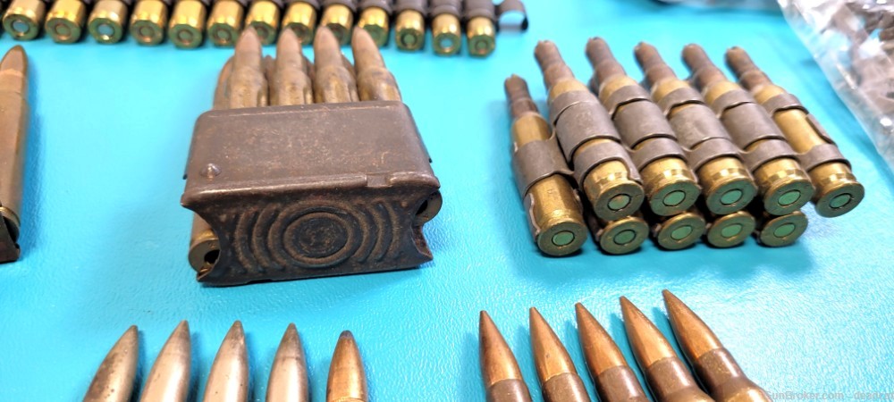 Large Lot WWI WWII Ammunition Ammo Linked Belt Clips UMC-REM Ammo      -img-4
