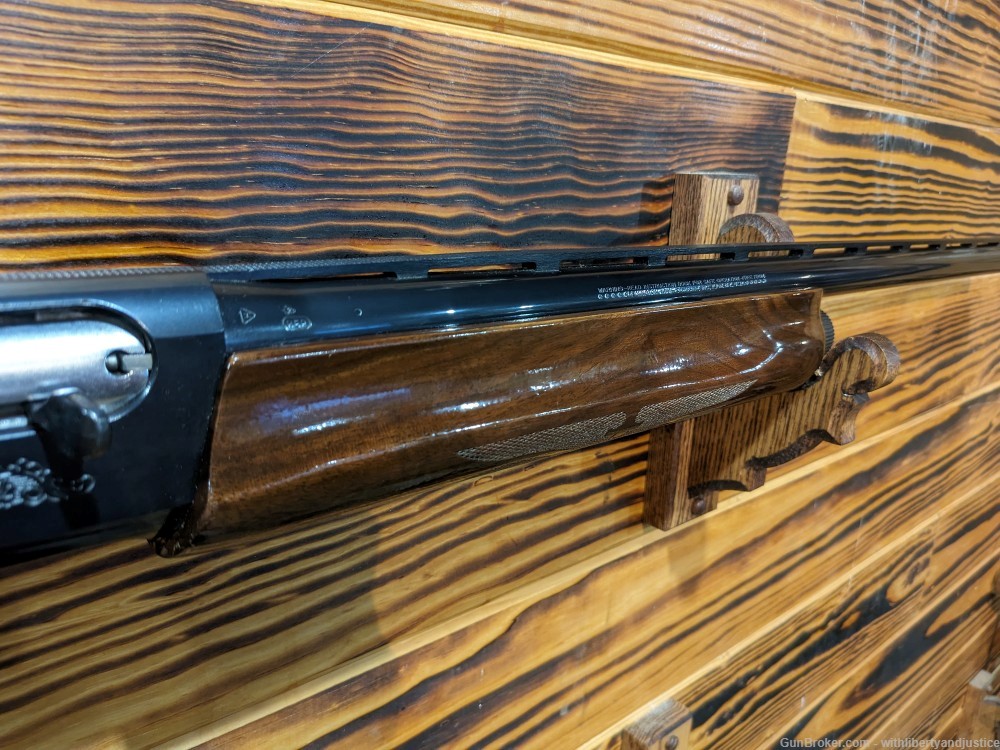MINTY Remington 1100 Engraved 12 gauge CHOKE Semi Shotgun 28" barrel - RARE-img-6