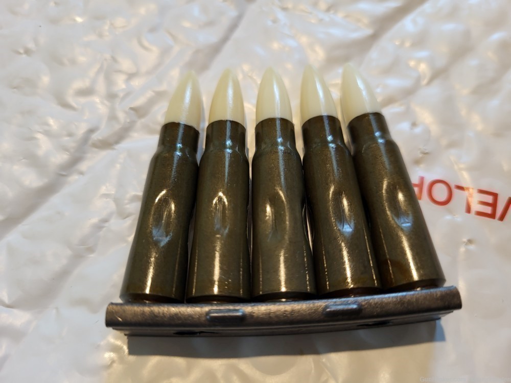 Polish dummy rounds with white bullet on 5rd stripper clip -img-3