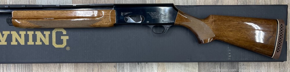 Used Near Mint Browning 2000 12 Gauge Automatic Shotgun, Side Load-img-4