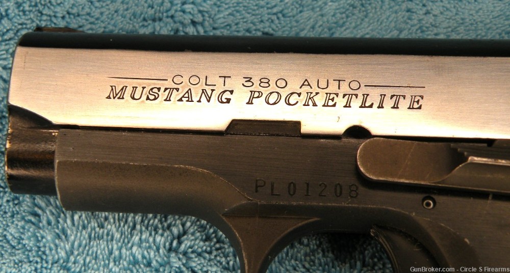 Colt Mustang Pocketlite 380ACP W/6 round magazine  Very Nice ! -img-5
