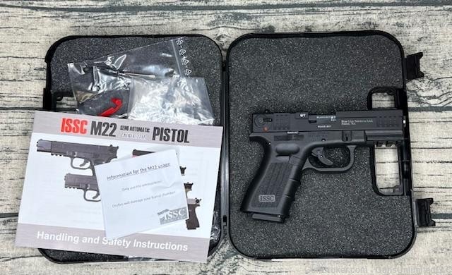 ISSC M22 22 LR Pistol NEW   PENNY START!  NO RESERVE!-img-2