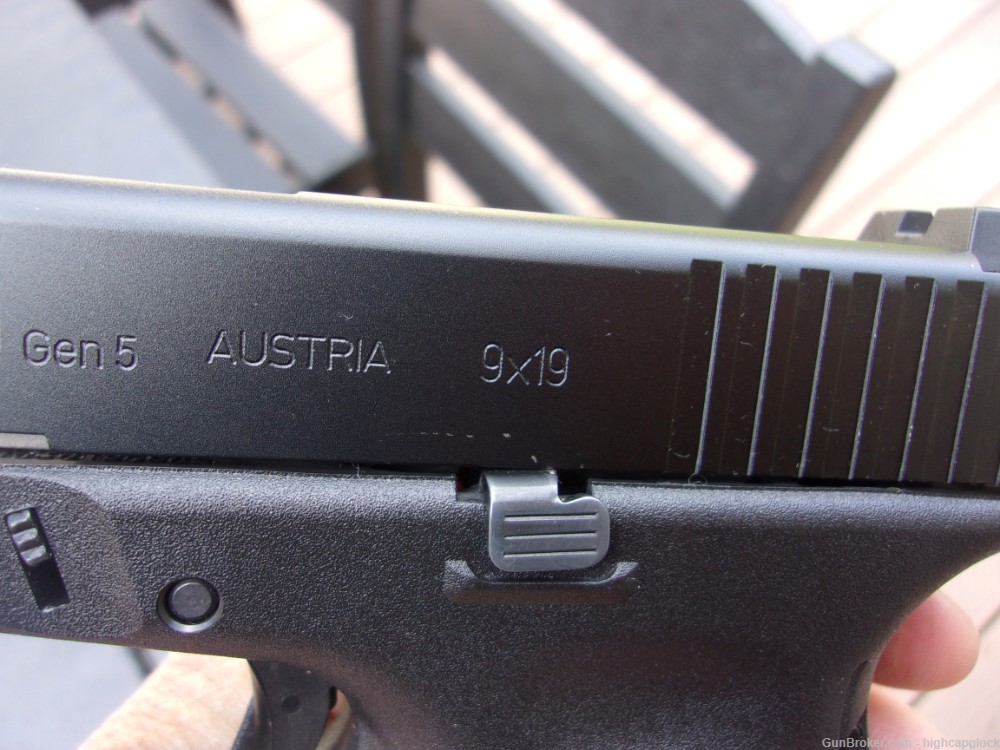 Glock 19 Gen 5 9mm 4" Semi Auto Pistol 99%+ In Box G19 w/ 3 Mags $1START-img-7
