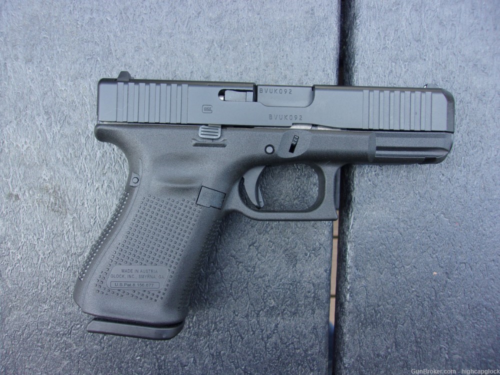 Glock 19 Gen 5 9mm 4" Semi Auto Pistol 99%+ In Box G19 w/ 3 Mags $1START-img-3