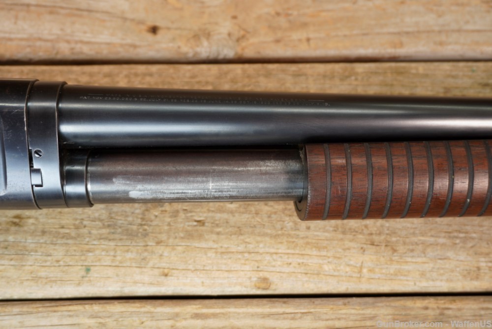 Winchester Model 1897 c. 1947 16 gauge CYL CHOKE 28in bbl tight action 97-img-10