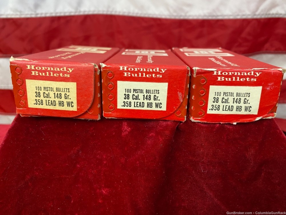 Hornady 38 Cal Wadcutter 148 Grain Lead HB WC Bullets 300 Pack Penny Auctio-img-2