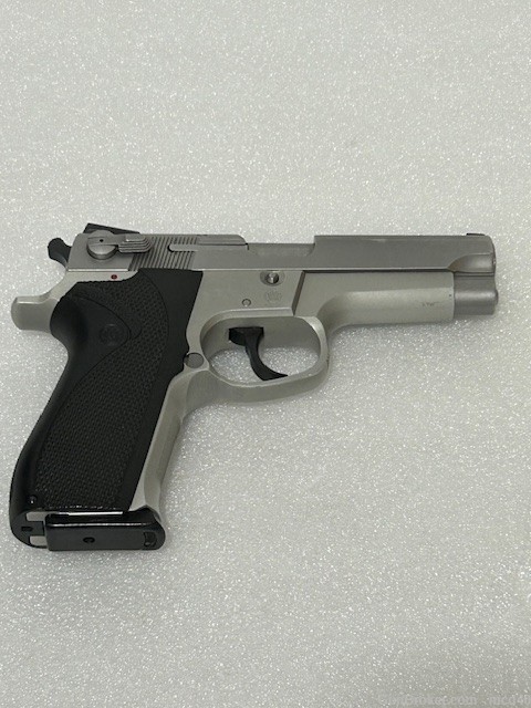 Smith and Wesson 5903 9mm Stainless S&W like the 5904, 5906, 6906, 6904-img-24