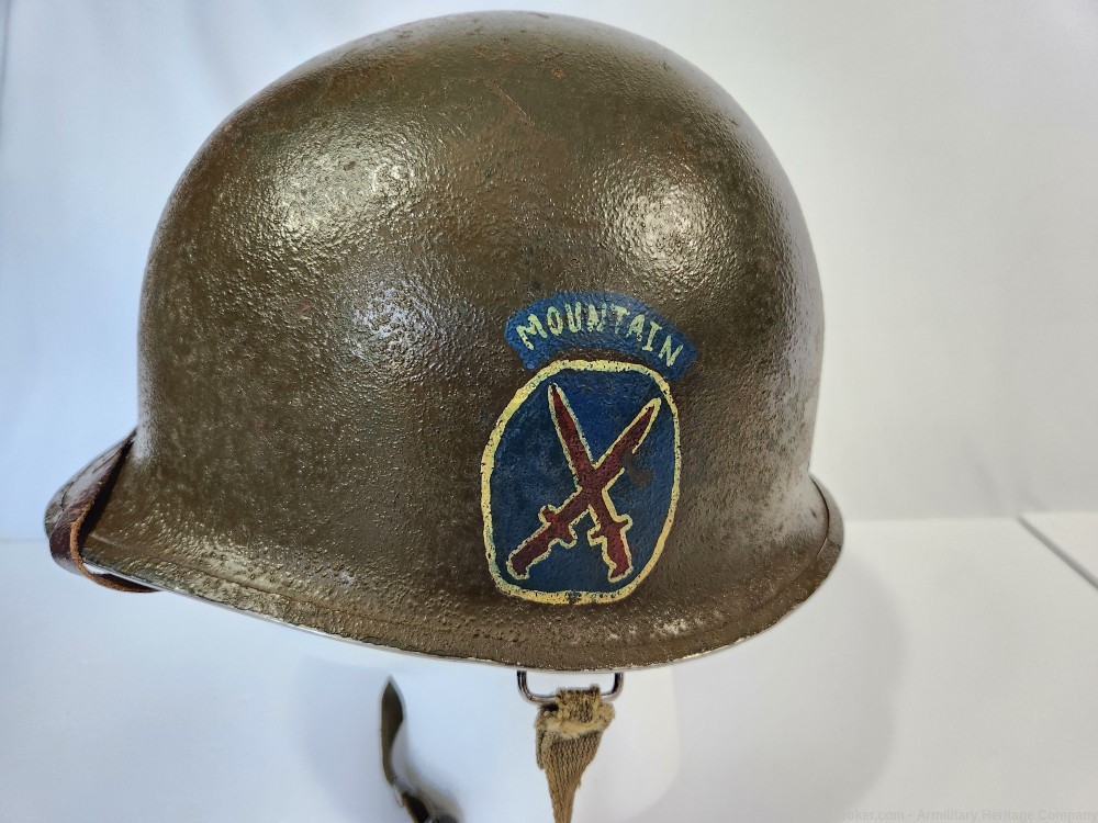 WWII US M1 Helmet Tenth Mountain Division & Liner-img-2